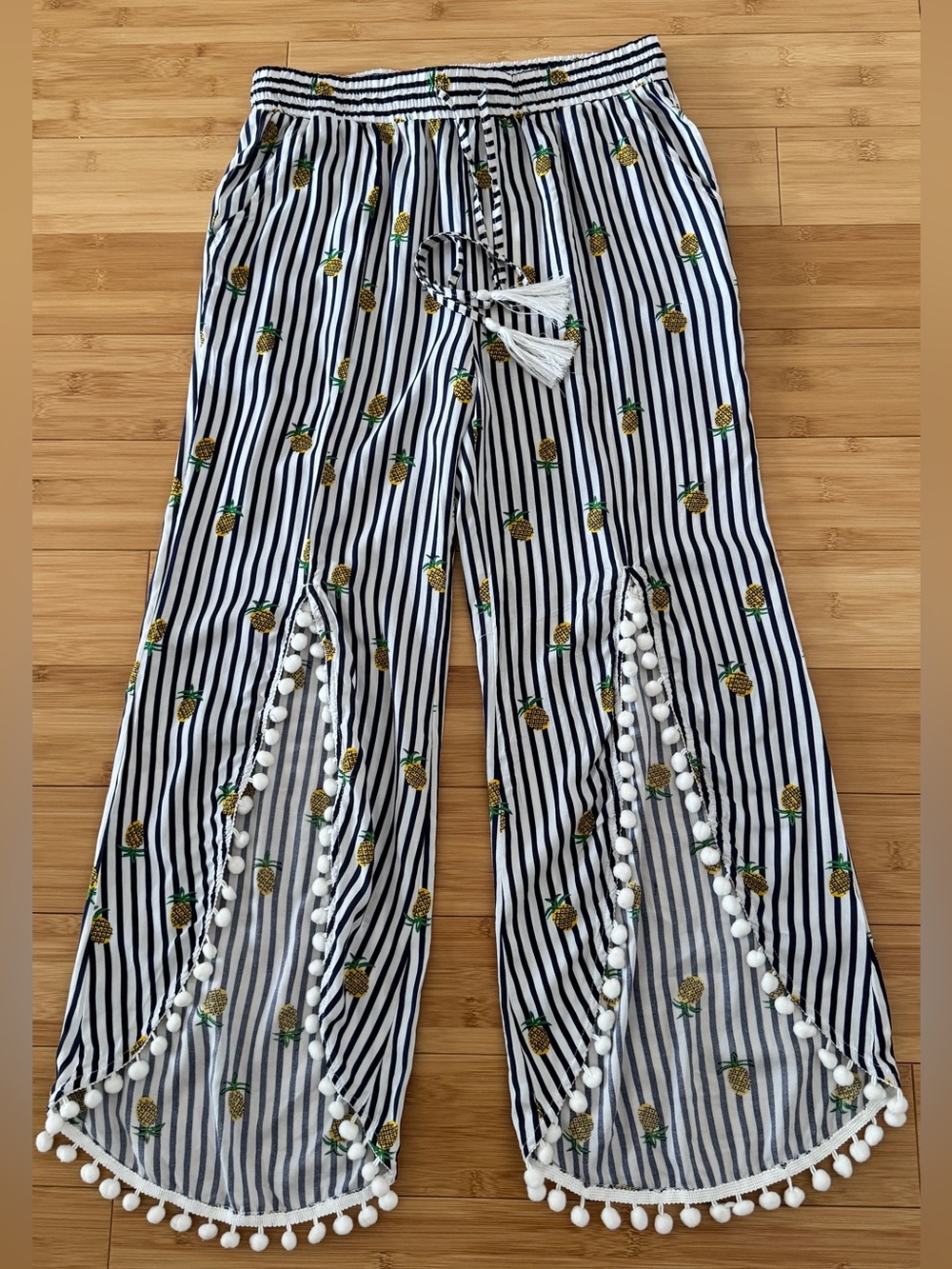 New! Solitaire Swim Stripe Pineapple Pom-Pom Drawstring Pants medium